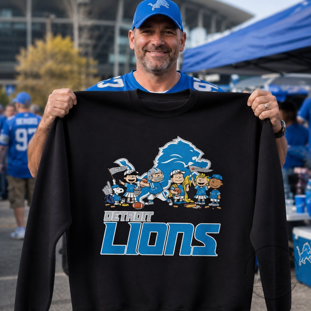 Detroit Lions Peanuts Characters Football Team Fan Black Sweatshirt